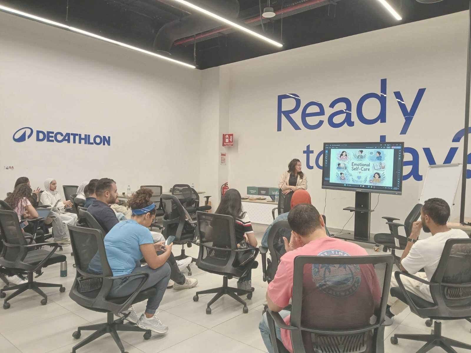 ورشة الرعاية الذاتية العاطفية لفريق ديكاتلون — Emotional Self-Care workshop for the Decathlon team